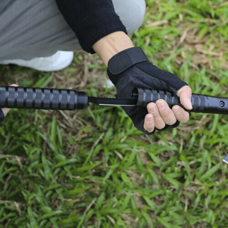 Ol'Mate™ Survival Axe